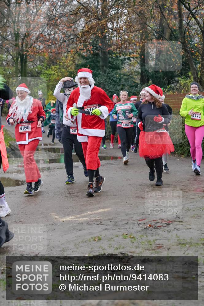 07.12.2025 - St. Pauli X-Mass-Run No. 15 Michael Burmester http://msf.ph/oto/9414083 07.12.2025 10:04:25 Laufen 4160, 201, 415, 4775, 4350 meine-sportfotos.de