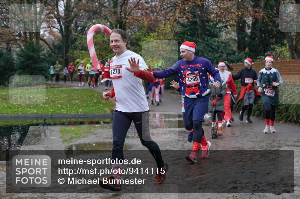 07.12.2025 - St. Pauli X-Mass-Run No. 15 Michael Burmester http://msf.ph/oto/9414115 07.12.2025 11:46:41 Laufen 1270, 4289, 4332, 4288 meine-sportfotos.de