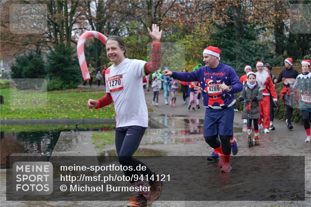 07.12.2025 - St. Pauli X-Mass-Run No. 15 Michael Burmester http://msf.ph/oto/9414121 07.12.2025 11:46:41 Laufen 1270, 4289, 825, 4288 meine-sportfotos.de