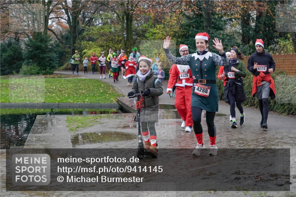 07.12.2025 - St. Pauli X-Mass-Run No. 15 Michael Burmester http://msf.ph/oto/9414145 07.12.2025 11:46:43 Laufen 4325, 4288, 4210, 4332 meine-sportfotos.de