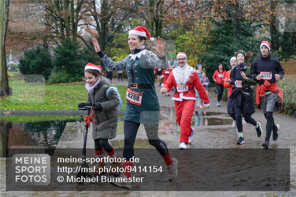 07.12.2025 - St. Pauli X-Mass-Run No. 15 Michael Burmester http://msf.ph/oto/9414154 07.12.2025 11:46:44 Laufen 4288, 4325, 421, 4332 meine-sportfotos.de