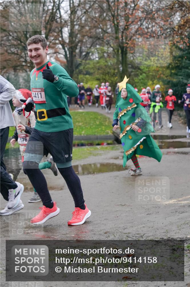 07.12.2025 - St. Pauli X-Mass-Run No. 15 Michael Burmester http://msf.ph/oto/9414158 07.12.2025 10:04:33 Laufen 4411, 076 meine-sportfotos.de
