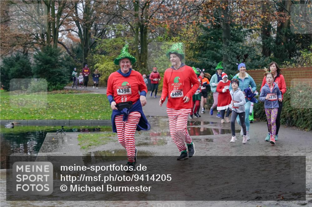 07.12.2025 - St. Pauli X-Mass-Run No. 15 Michael Burmester http://msf.ph/oto/9414205 07.12.2025 11:46:49 Laufen 4398, 4400, 270 meine-sportfotos.de