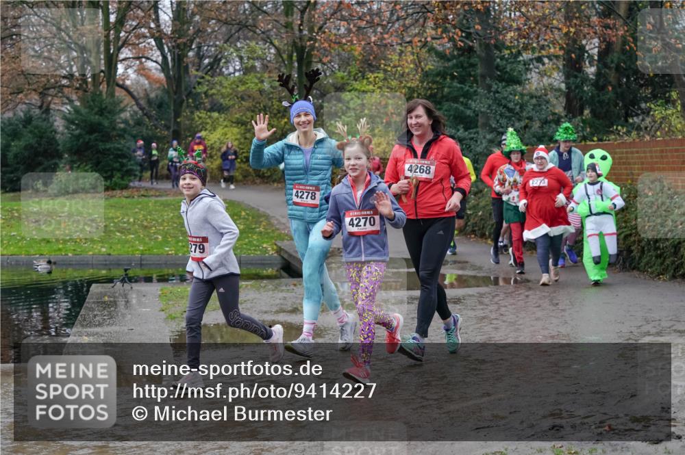 07.12.2025 - St. Pauli X-Mass-Run No. 15 Michael Burmester http://msf.ph/oto/9414227 07.12.2025 11:46:51 Laufen 5, 279, 4278, 4270, 4268, 2273 meine-sportfotos.de
