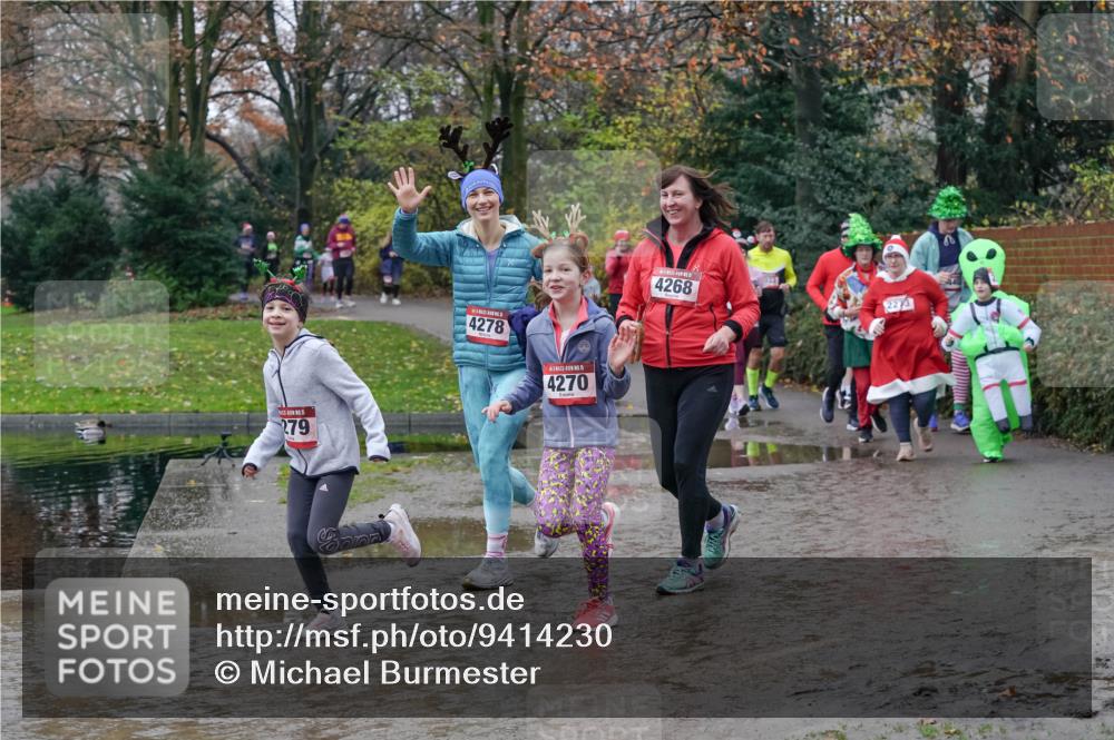 07.12.2025 - St. Pauli X-Mass-Run No. 15 Michael Burmester http://msf.ph/oto/9414230 07.12.2025 11:46:51 Laufen 15, 279, 4278, 15, 4270, 4268, 2273 meine-sportfotos.de