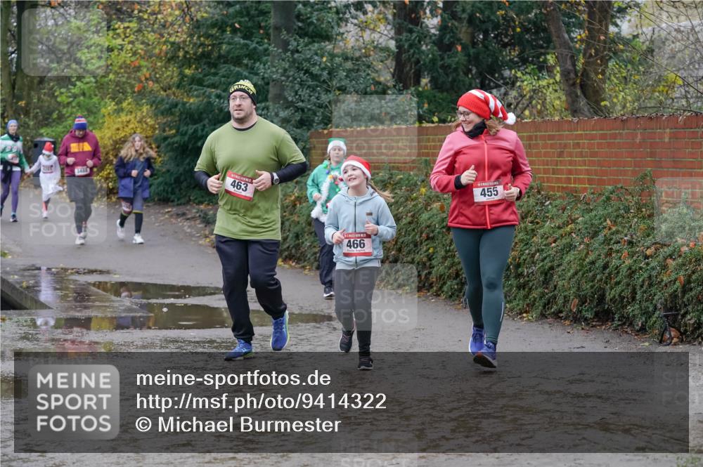 07.12.2025 - St. Pauli X-Mass-Run No. 15 Michael Burmester http://msf.ph/oto/9414322 07.12.2025 11:47:00 Laufen 1488, 463, 466, 455 meine-sportfotos.de
