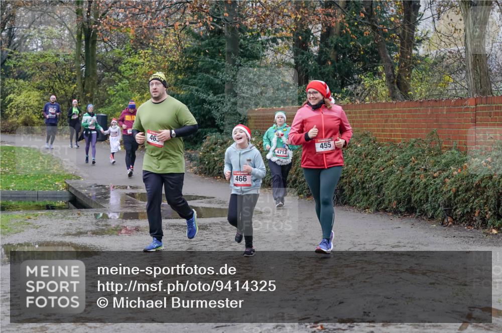 07.12.2025 - St. Pauli X-Mass-Run No. 15 Michael Burmester http://msf.ph/oto/9414325 07.12.2025 11:47:00 Laufen 46, 466, 455, 4713 meine-sportfotos.de