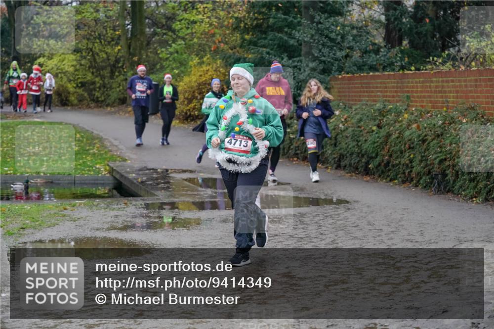 07.12.2025 - St. Pauli X-Mass-Run No. 15 Michael Burmester http://msf.ph/oto/9414349 07.12.2025 11:47:04 Laufen 4713, 490 meine-sportfotos.de