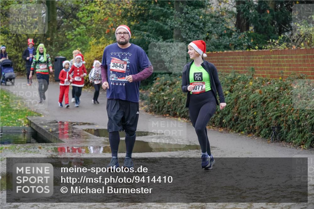 07.12.2025 - St. Pauli X-Mass-Run No. 15 Michael Burmester http://msf.ph/oto/9414410 07.12.2025 11:47:13 Laufen 3645, 077 meine-sportfotos.de