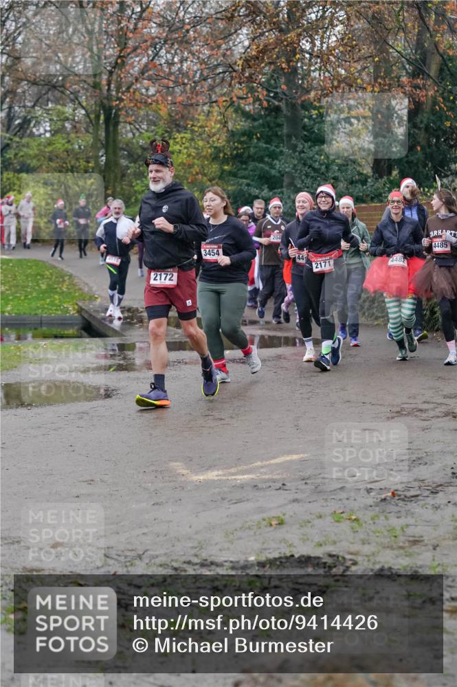 07.12.2025 - St. Pauli X-Mass-Run No. 15 Michael Burmester http://msf.ph/oto/9414426 07.12.2025 10:04:57 Laufen 4515, 2172, 3454, 204, 44, 2171, 448, 4485 meine-sportfotos.de