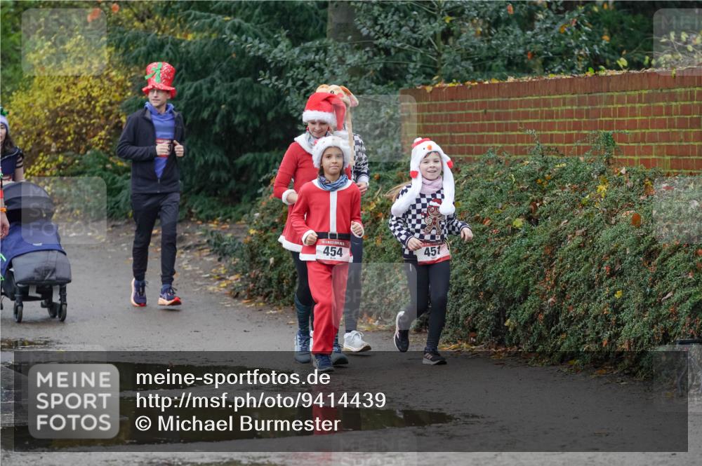 07.12.2025 - St. Pauli X-Mass-Run No. 15 Michael Burmester http://msf.ph/oto/9414439 07.12.2025 11:47:19 Laufen 454, 451 meine-sportfotos.de