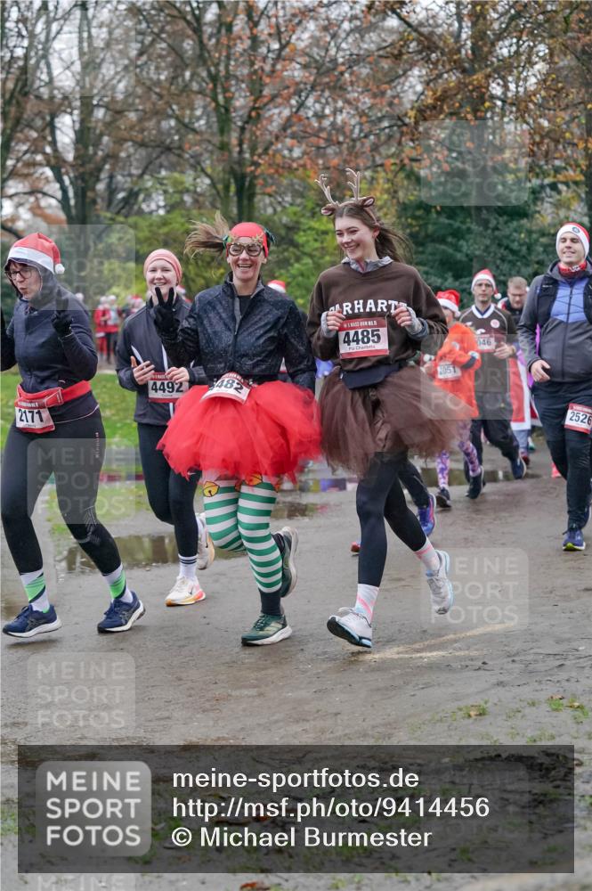 07.12.2025 - St. Pauli X-Mass-Run No. 15 Michael Burmester http://msf.ph/oto/9414456 07.12.2025 10:05:00 Laufen 2171, 4492, 482, 1, 15, 4485, 2051, 046, 2526 meine-sportfotos.de