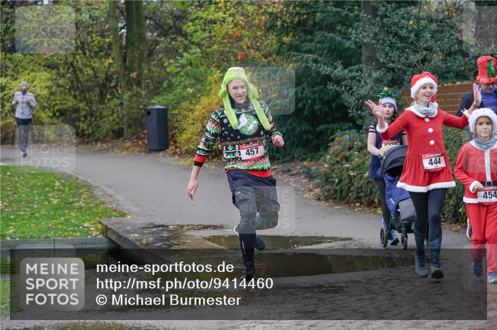 07.12.2025 - St. Pauli X-Mass-Run No. 15 Michael Burmester http://msf.ph/oto/9414460 07.12.2025 11:47:22 Laufen 1, 5, 457, 444, 454 meine-sportfotos.de