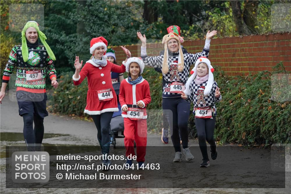07.12.2025 - St. Pauli X-Mass-Run No. 15 Michael Burmester http://msf.ph/oto/9414463 07.12.2025 11:47:23 Laufen 457, 444, 15, 454, 445, 451 meine-sportfotos.de