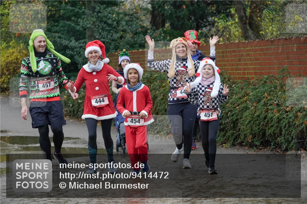 07.12.2025 - St. Pauli X-Mass-Run No. 15 Michael Burmester http://msf.ph/oto/9414472 07.12.2025 11:47:24 Laufen 457, 444, 454, 451 meine-sportfotos.de