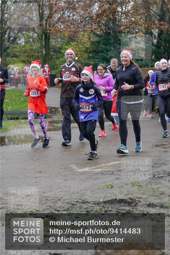 07.12.2025 - St. Pauli X-Mass-Run No. 15 Michael Burmester http://msf.ph/oto/9414483 07.12.2025 10:05:02 Laufen 2051, 2046, 4512, 2101, 516, 4781 meine-sportfotos.de