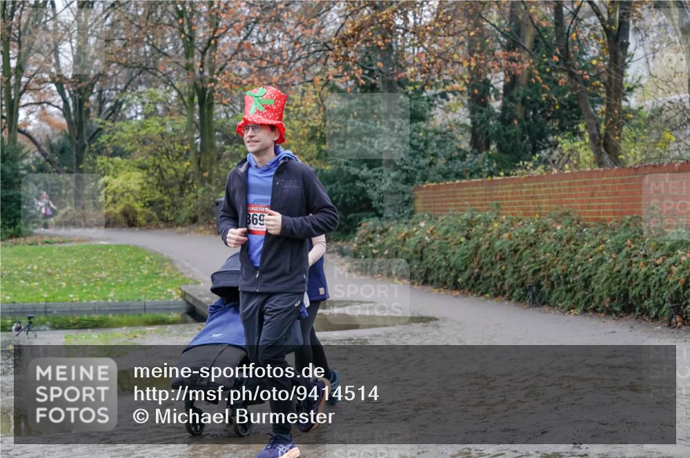 07.12.2025 - St. Pauli X-Mass-Run No. 15 Michael Burmester http://msf.ph/oto/9414514 07.12.2025 11:47:28 Laufen 698 meine-sportfotos.de