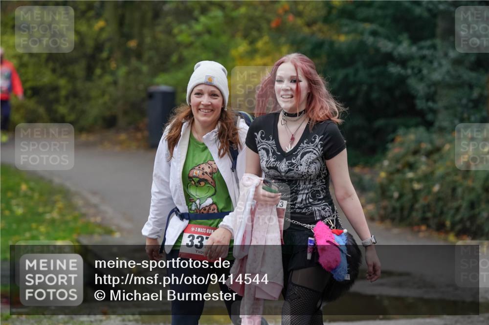 07.12.2025 - St. Pauli X-Mass-Run No. 15 Michael Burmester http://msf.ph/oto/9414544 07.12.2025 11:47:59 Laufen 33 meine-sportfotos.de