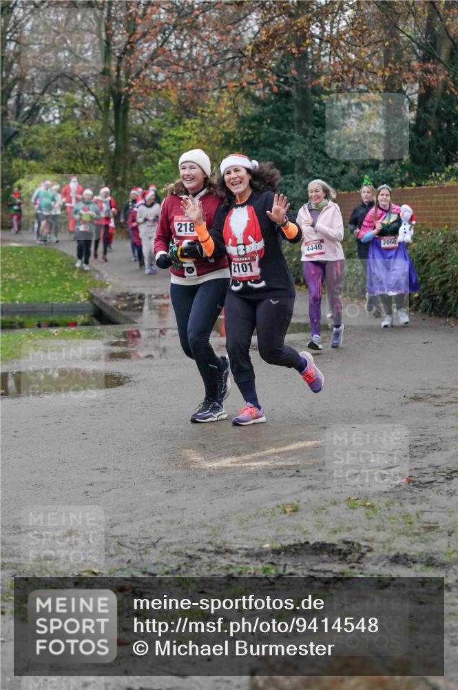 07.12.2025 - St. Pauli X-Mass-Run No. 15 Michael Burmester http://msf.ph/oto/9414548 07.12.2025 10:05:06 Laufen 218, 2101, 4440, 2060 meine-sportfotos.de