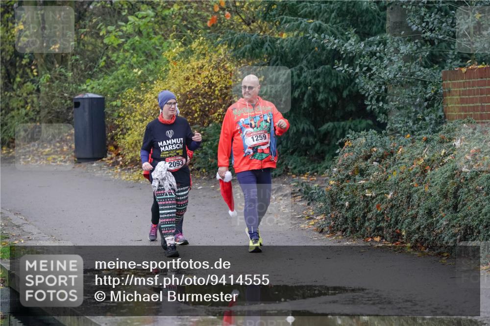 07.12.2025 - St. Pauli X-Mass-Run No. 15 Michael Burmester http://msf.ph/oto/9414555 07.12.2025 11:48:11 Laufen 2093, 1259 meine-sportfotos.de