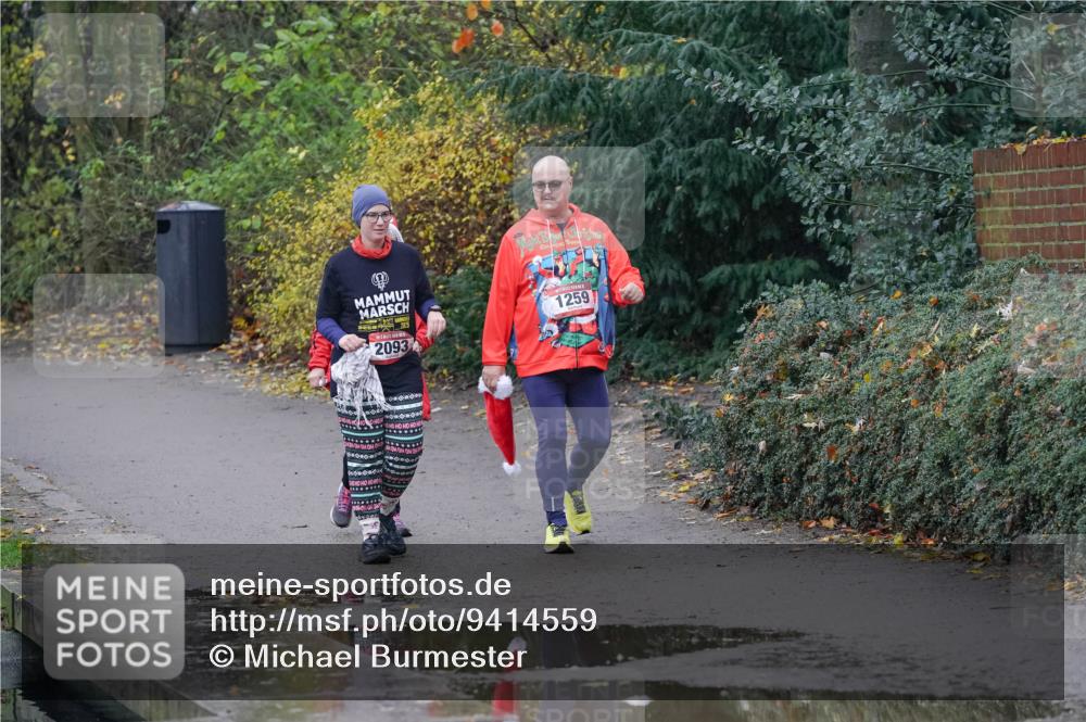 07.12.2025 - St. Pauli X-Mass-Run No. 15 Michael Burmester http://msf.ph/oto/9414559 07.12.2025 11:48:11 Laufen 20, 5, 2093, 1259 meine-sportfotos.de