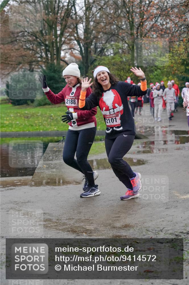 07.12.2025 - St. Pauli X-Mass-Run No. 15 Michael Burmester http://msf.ph/oto/9414572 07.12.2025 10:05:07 Laufen 2188, 15, 2101 meine-sportfotos.de
