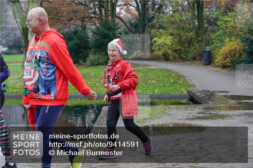 07.12.2025 - St. Pauli X-Mass-Run No. 15 Michael Burmester http://msf.ph/oto/9414591 07.12.2025 11:48:23 Laufen 259 meine-sportfotos.de