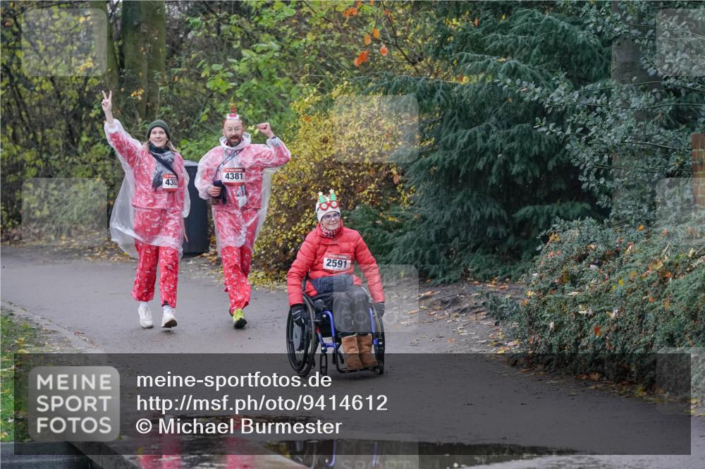 07.12.2025 - St. Pauli X-Mass-Run No. 15 Michael Burmester http://msf.ph/oto/9414612 07.12.2025 11:49:19 Laufen 4382, 4381, 2591 meine-sportfotos.de