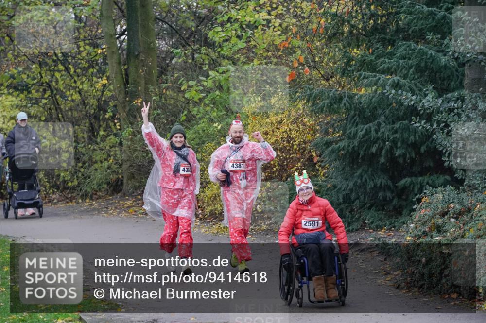 07.12.2025 - St. Pauli X-Mass-Run No. 15 Michael Burmester http://msf.ph/oto/9414618 07.12.2025 11:49:20 Laufen 4382, 4381, 2591 meine-sportfotos.de