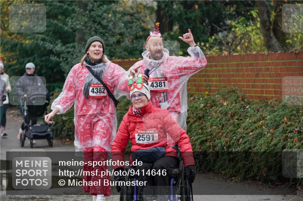 07.12.2025 - St. Pauli X-Mass-Run No. 15 Michael Burmester http://msf.ph/oto/9414646 07.12.2025 11:49:30 Laufen 4382, 15, 4381, 44, 15, 2591 meine-sportfotos.de
