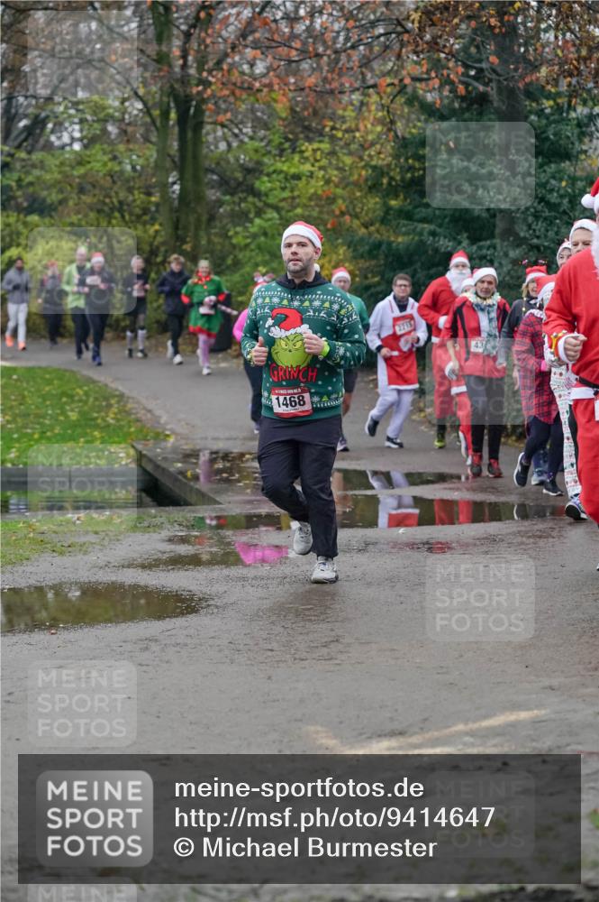 07.12.2025 - St. Pauli X-Mass-Run No. 15 Michael Burmester http://msf.ph/oto/9414647 07.12.2025 10:05:13 Laufen 1468, 2215, 43 meine-sportfotos.de