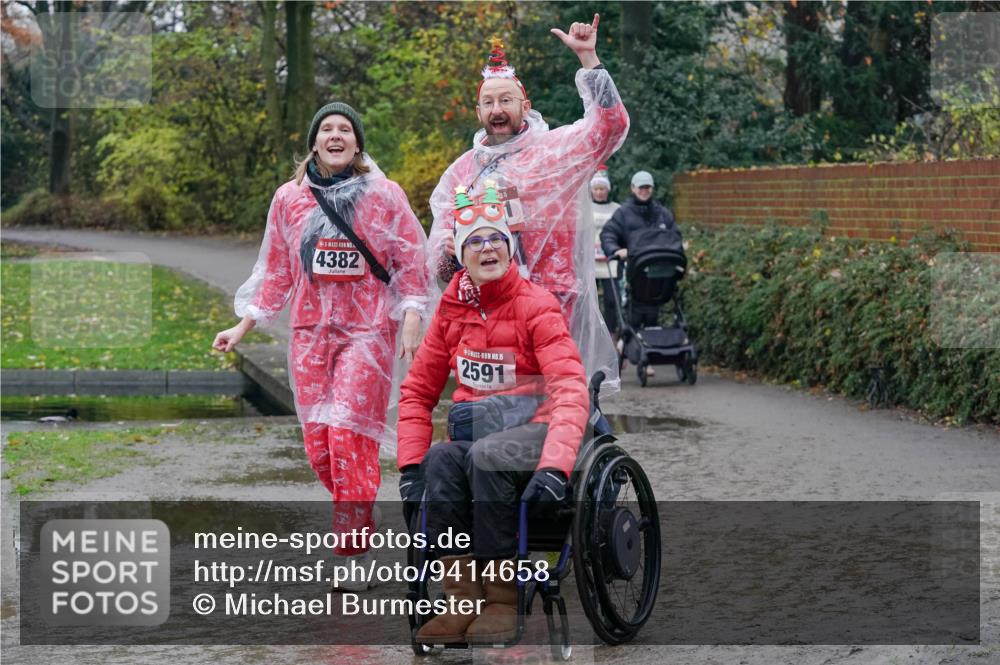 07.12.2025 - St. Pauli X-Mass-Run No. 15 Michael Burmester http://msf.ph/oto/9414658 07.12.2025 11:49:33 Laufen 4382, 15, 2591 meine-sportfotos.de