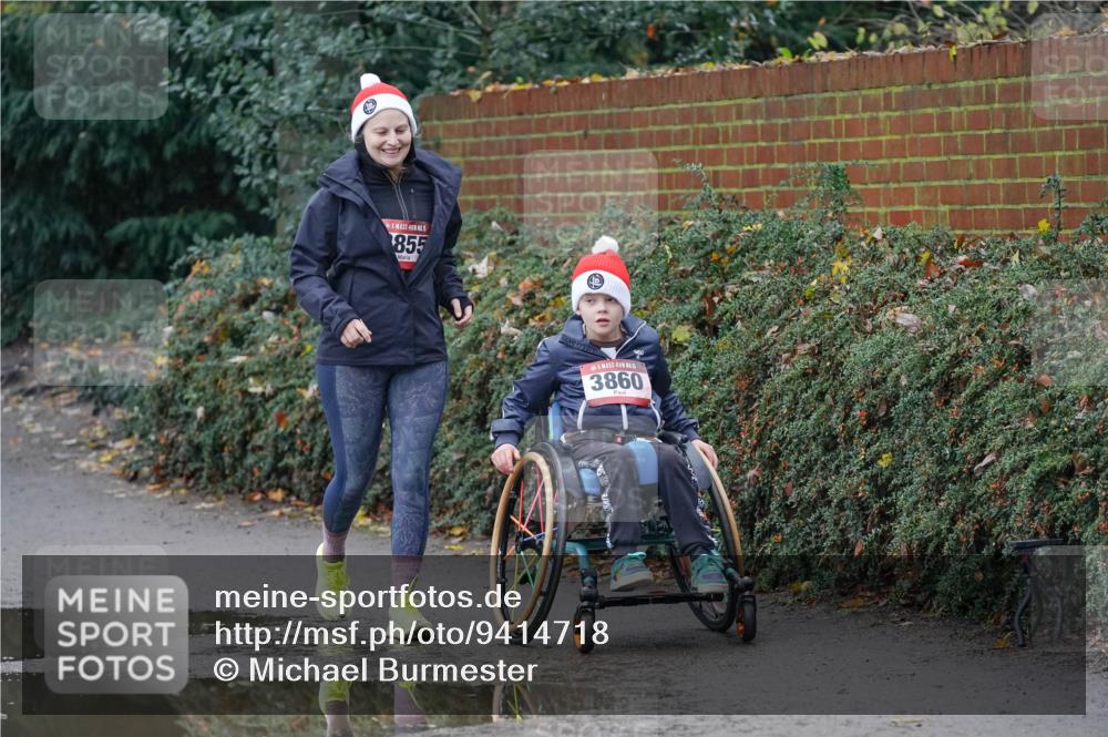 07.12.2025 - St. Pauli X-Mass-Run No. 15 Michael Burmester http://msf.ph/oto/9414718 07.12.2025 11:53:46 Laufen 855, 3860 meine-sportfotos.de