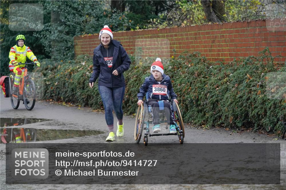 07.12.2025 - St. Pauli X-Mass-Run No. 15 Michael Burmester http://msf.ph/oto/9414727 07.12.2025 11:53:49 Laufen 855, 3860 meine-sportfotos.de