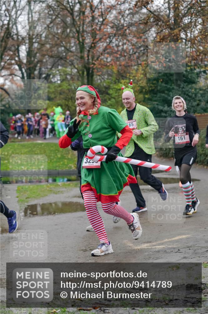 07.12.2025 - St. Pauli X-Mass-Run No. 15 Michael Burmester http://msf.ph/oto/9414789 07.12.2025 10:05:27 Laufen 65, 3253, 161 meine-sportfotos.de