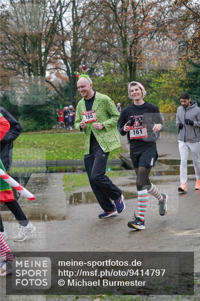 07.12.2025 - St. Pauli X-Mass-Run No. 15 Michael Burmester http://msf.ph/oto/9414797 07.12.2025 10:05:27 Laufen 165, 161 meine-sportfotos.de