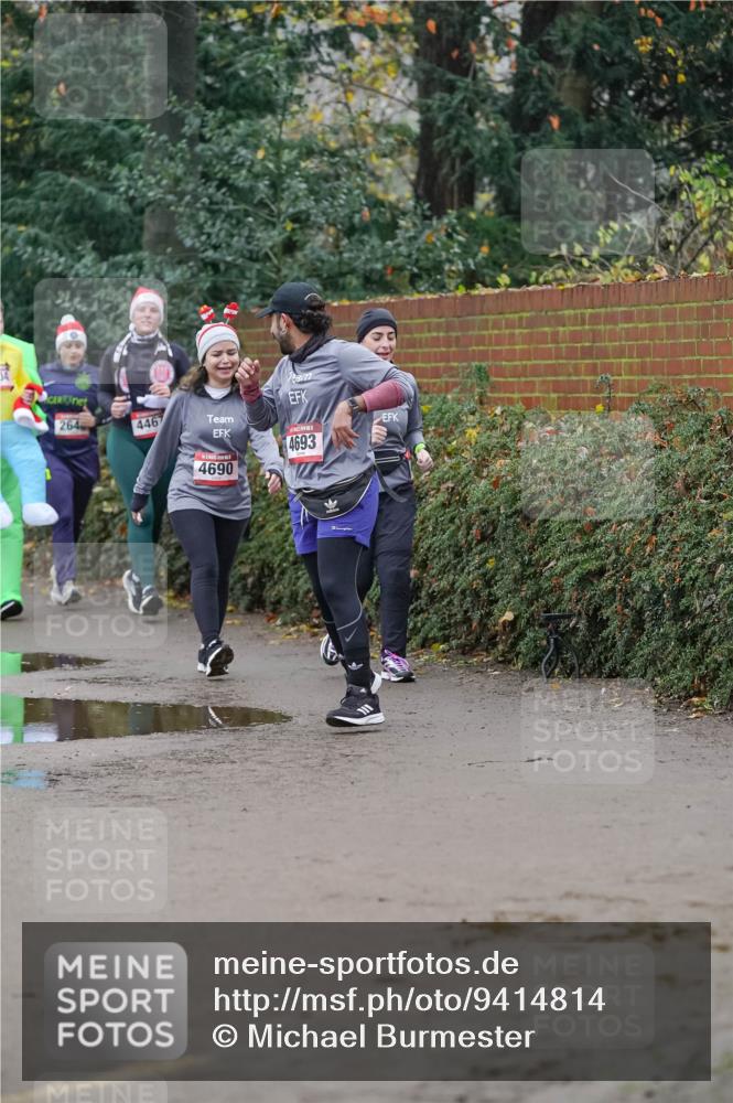 07.12.2025 - St. Pauli X-Mass-Run No. 15 Michael Burmester http://msf.ph/oto/9414814 07.12.2025 10:05:36 Laufen 264, 4467, 4693, 4690, 7 meine-sportfotos.de