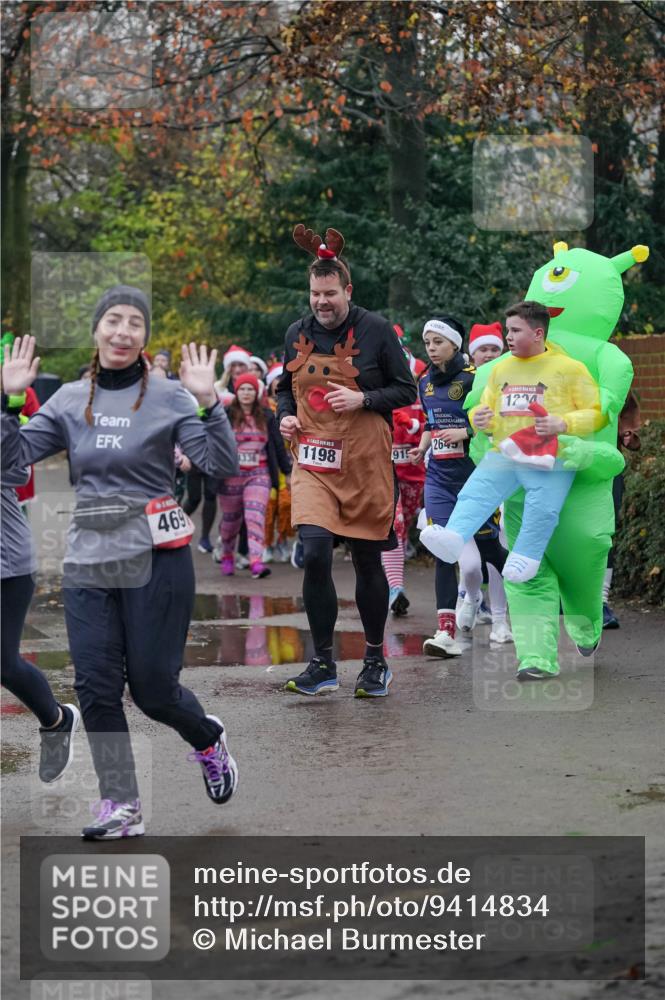 07.12.2025 - St. Pauli X-Mass-Run No. 15 Michael Burmester http://msf.ph/oto/9414834 07.12.2025 10:05:41 Laufen 469, 1234, 2645, 1336, 1198, 915 meine-sportfotos.de