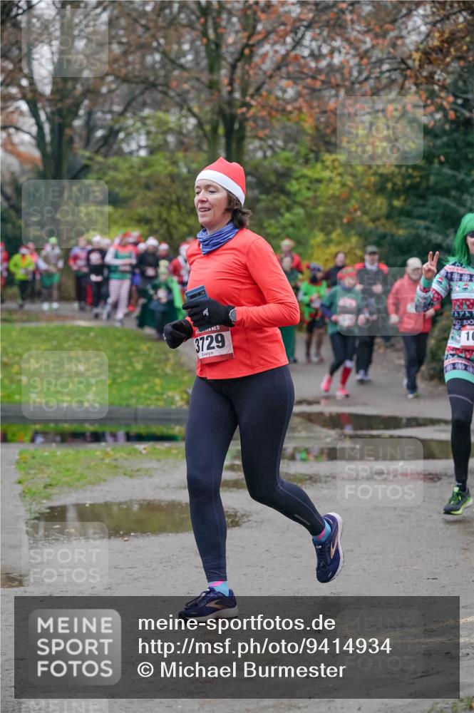 07.12.2025 - St. Pauli X-Mass-Run No. 15 Michael Burmester http://msf.ph/oto/9414934 07.12.2025 10:06:01 Laufen 3729, 10 meine-sportfotos.de