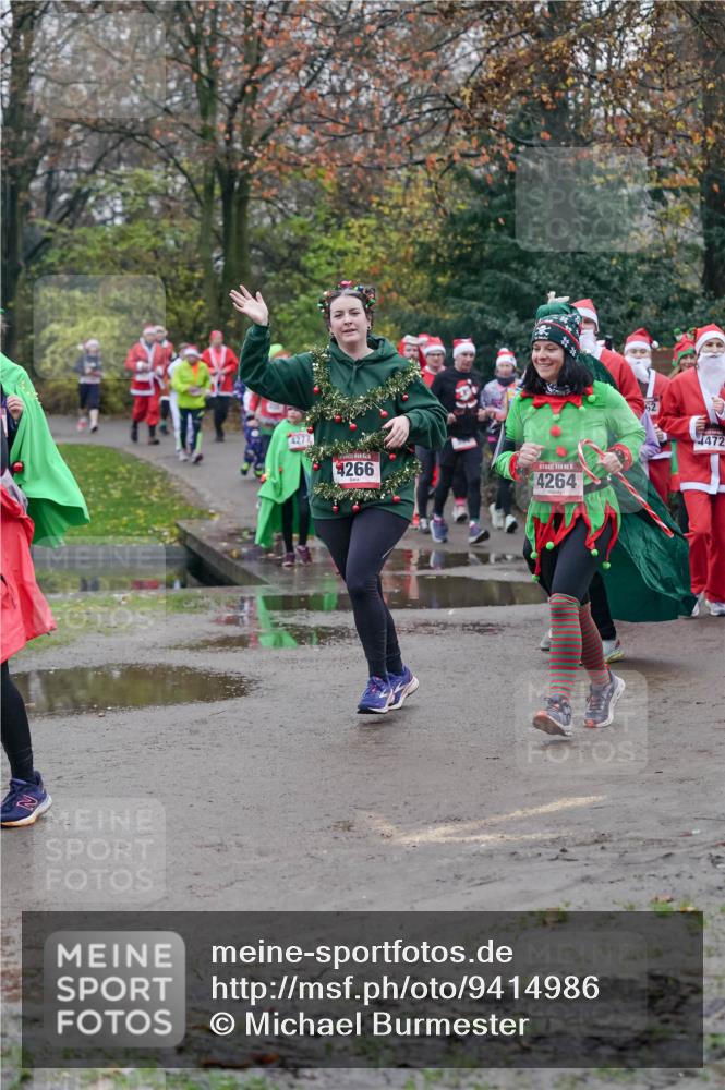07.12.2025 - St. Pauli X-Mass-Run No. 15 Michael Burmester http://msf.ph/oto/9414986 07.12.2025 10:06:10 Laufen 4277, 4266, 15, 4264, 472 meine-sportfotos.de