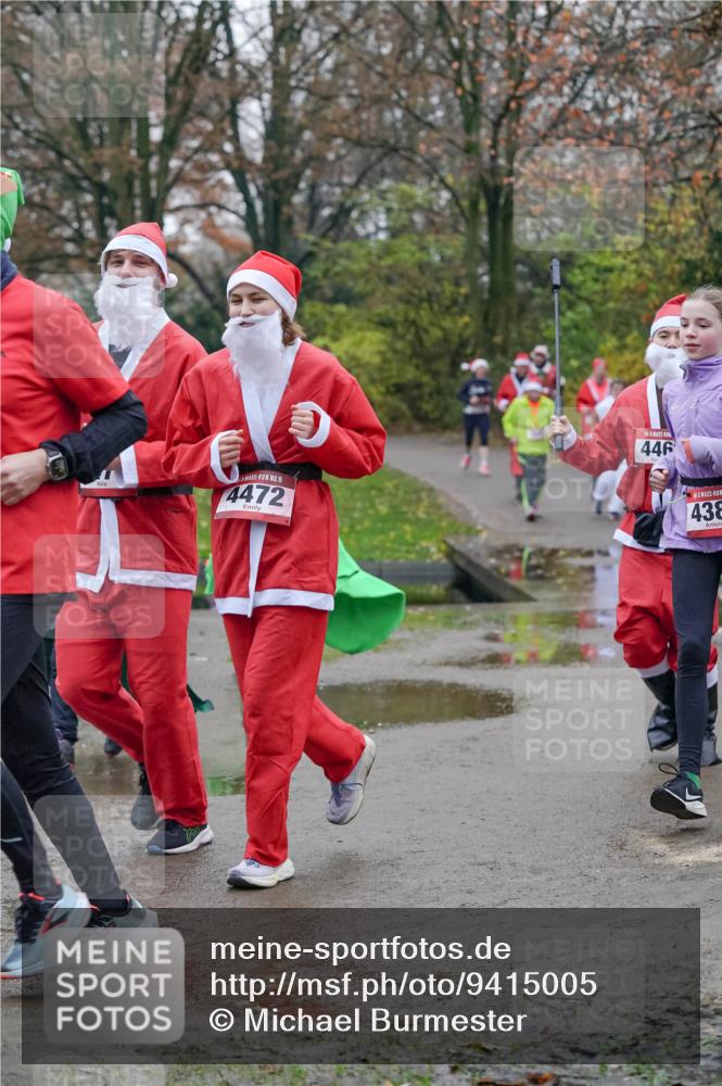 07.12.2025 - St. Pauli X-Mass-Run No. 15 Michael Burmester http://msf.ph/oto/9415005 07.12.2025 10:06:14 Laufen 15, 4472, 446, 438 meine-sportfotos.de