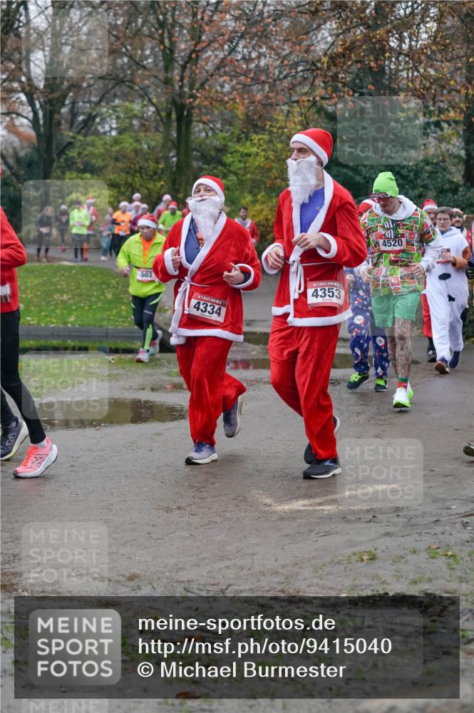 07.12.2025 - St. Pauli X-Mass-Run No. 15 Michael Burmester http://msf.ph/oto/9415040 07.12.2025 10:06:21 Laufen 503, 15, 4334, 4353, 4520 meine-sportfotos.de