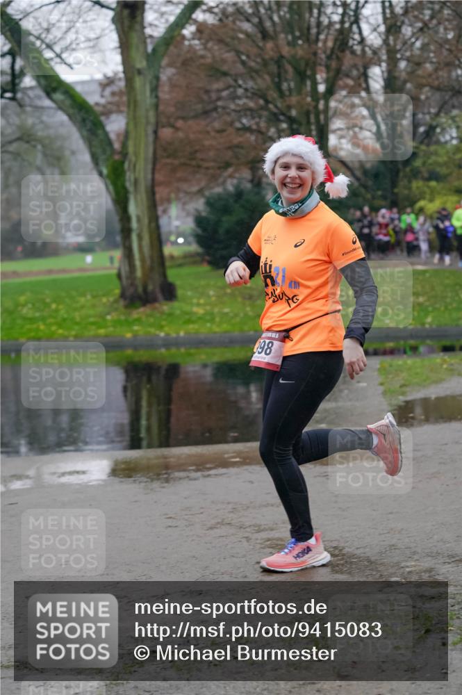 07.12.2025 - St. Pauli X-Mass-Run No. 15 Michael Burmester http://msf.ph/oto/9415083 07.12.2025 10:06:38 Laufen 98 meine-sportfotos.de