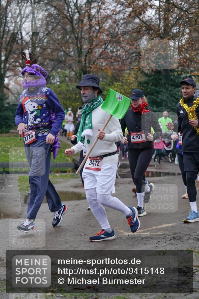 07.12.2025 - St. Pauli X-Mass-Run No. 15 Michael Burmester http://msf.ph/oto/9415148 07.12.2025 10:06:53 Laufen 2723, 5, 3472, 4701 meine-sportfotos.de