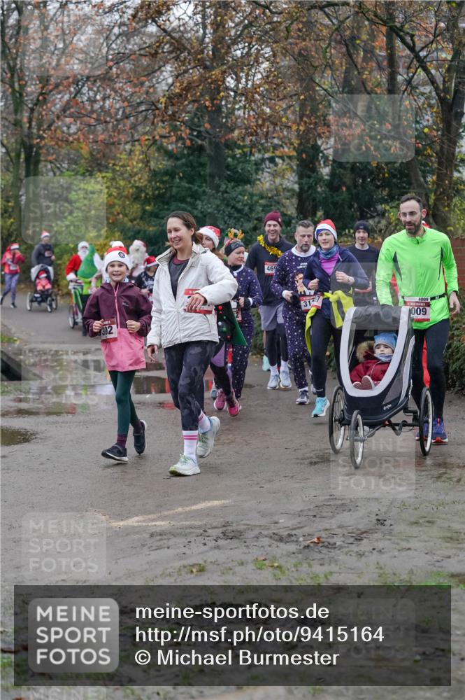 07.12.2025 - St. Pauli X-Mass-Run No. 15 Michael Burmester http://msf.ph/oto/9415164 07.12.2025 10:06:59 Laufen 302, 469, 31, 4009, 009 meine-sportfotos.de