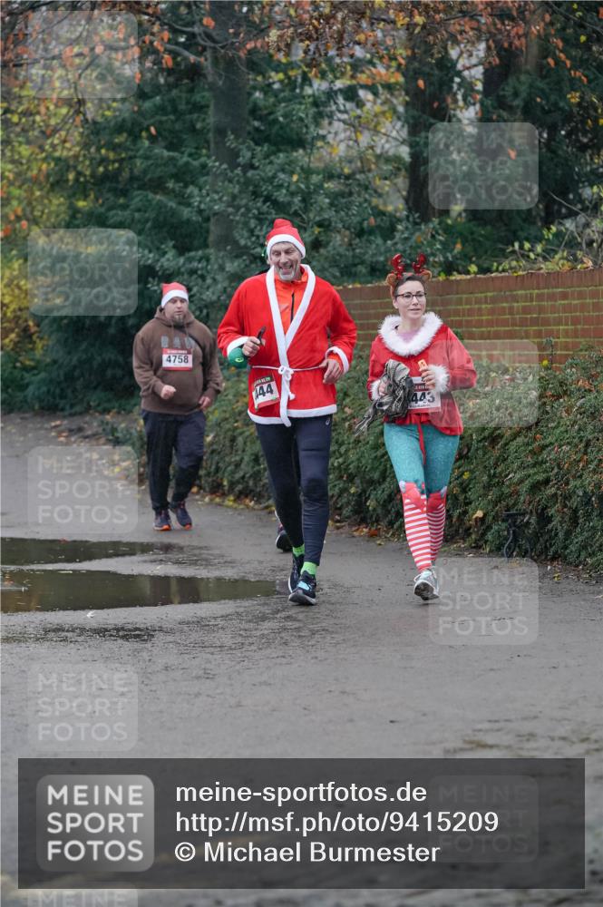 07.12.2025 - St. Pauli X-Mass-Run No. 15 Michael Burmester http://msf.ph/oto/9415209 07.12.2025 10:07:17 Laufen 4758, 144, 443 meine-sportfotos.de
