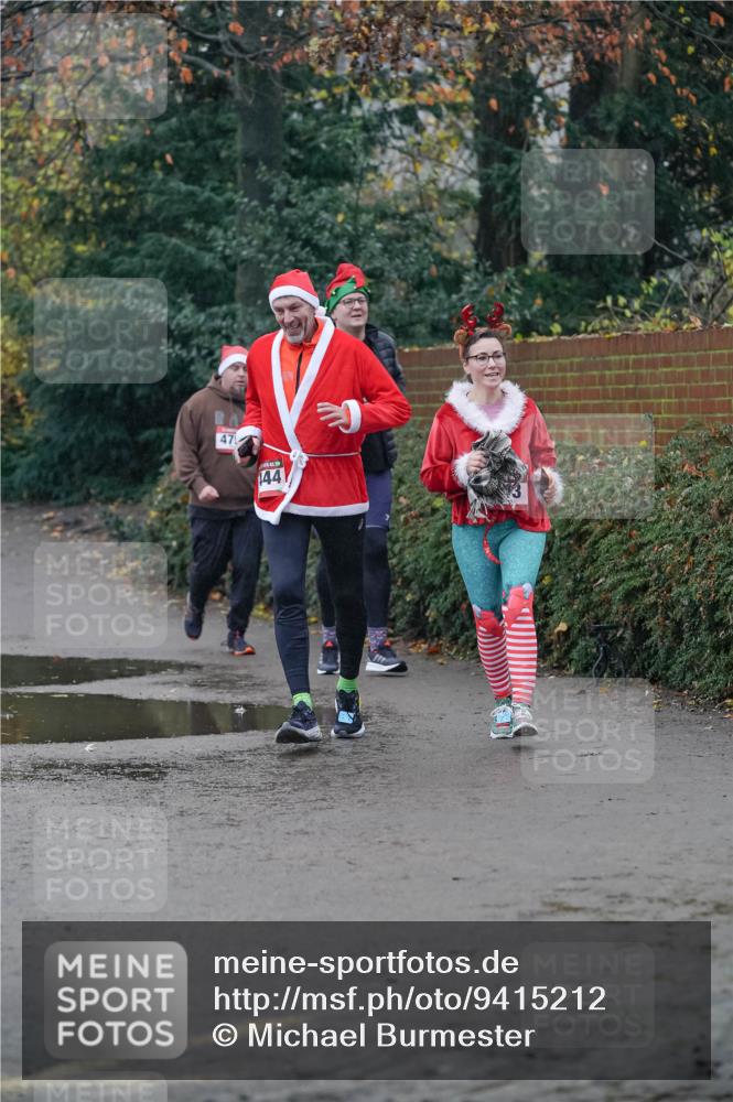 07.12.2025 - St. Pauli X-Mass-Run No. 15 Michael Burmester http://msf.ph/oto/9415212 07.12.2025 10:07:18 Laufen 47, 44 meine-sportfotos.de