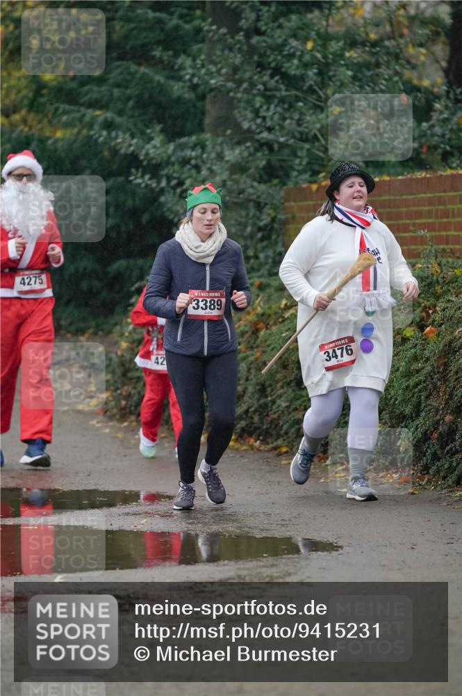 07.12.2025 - St. Pauli X-Mass-Run No. 15 Michael Burmester http://msf.ph/oto/9415231 07.12.2025 10:07:30 Laufen 4275, 42, 3389, 15, 3476 meine-sportfotos.de
