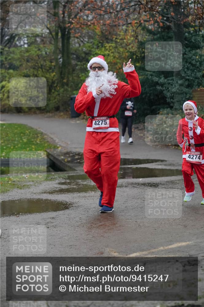07.12.2025 - St. Pauli X-Mass-Run No. 15 Michael Burmester http://msf.ph/oto/9415247 07.12.2025 10:07:36 Laufen 15, 4275, 5, 4274 meine-sportfotos.de