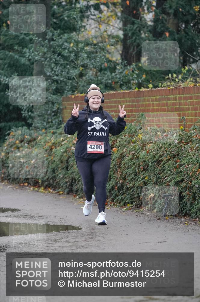 07.12.2025 - St. Pauli X-Mass-Run No. 15 Michael Burmester http://msf.ph/oto/9415254 07.12.2025 10:07:41 Laufen 15, 4200 meine-sportfotos.de